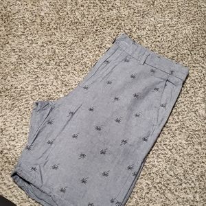 Men's patterned shorts